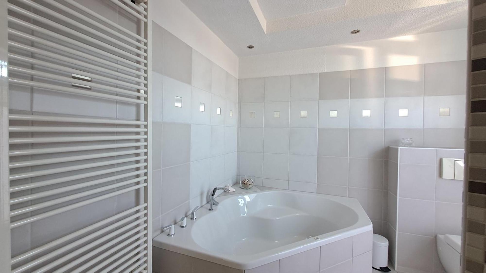Haus Am Achterwasser - Ferienwohnung Im Og Zinnowitz Exterior foto