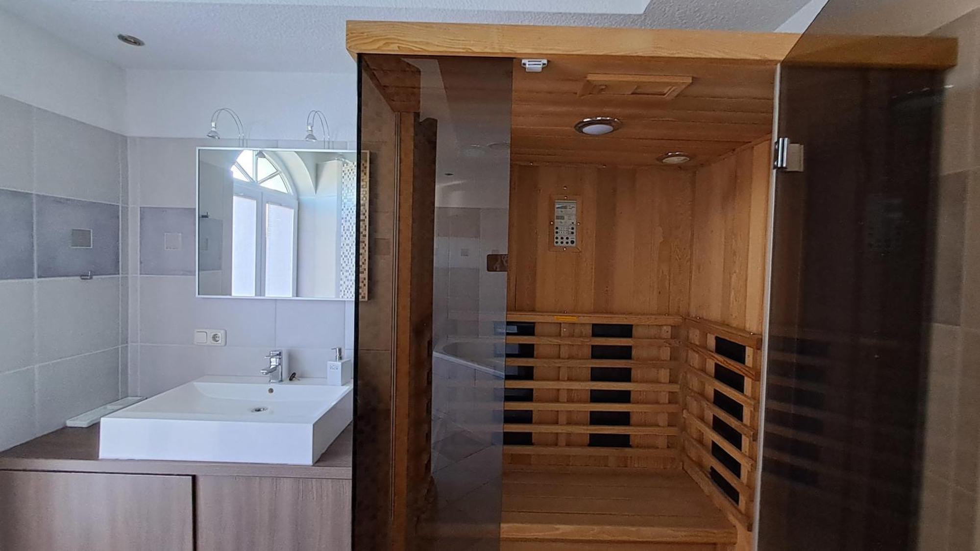 Haus Am Achterwasser - Ferienwohnung Im Og Zinnowitz Exterior foto